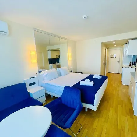 Apartamen In Batumi Exterior photo