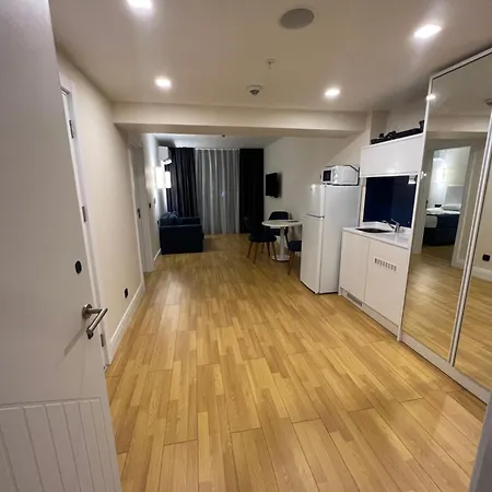 Apartamen In Batumi Exterior photo