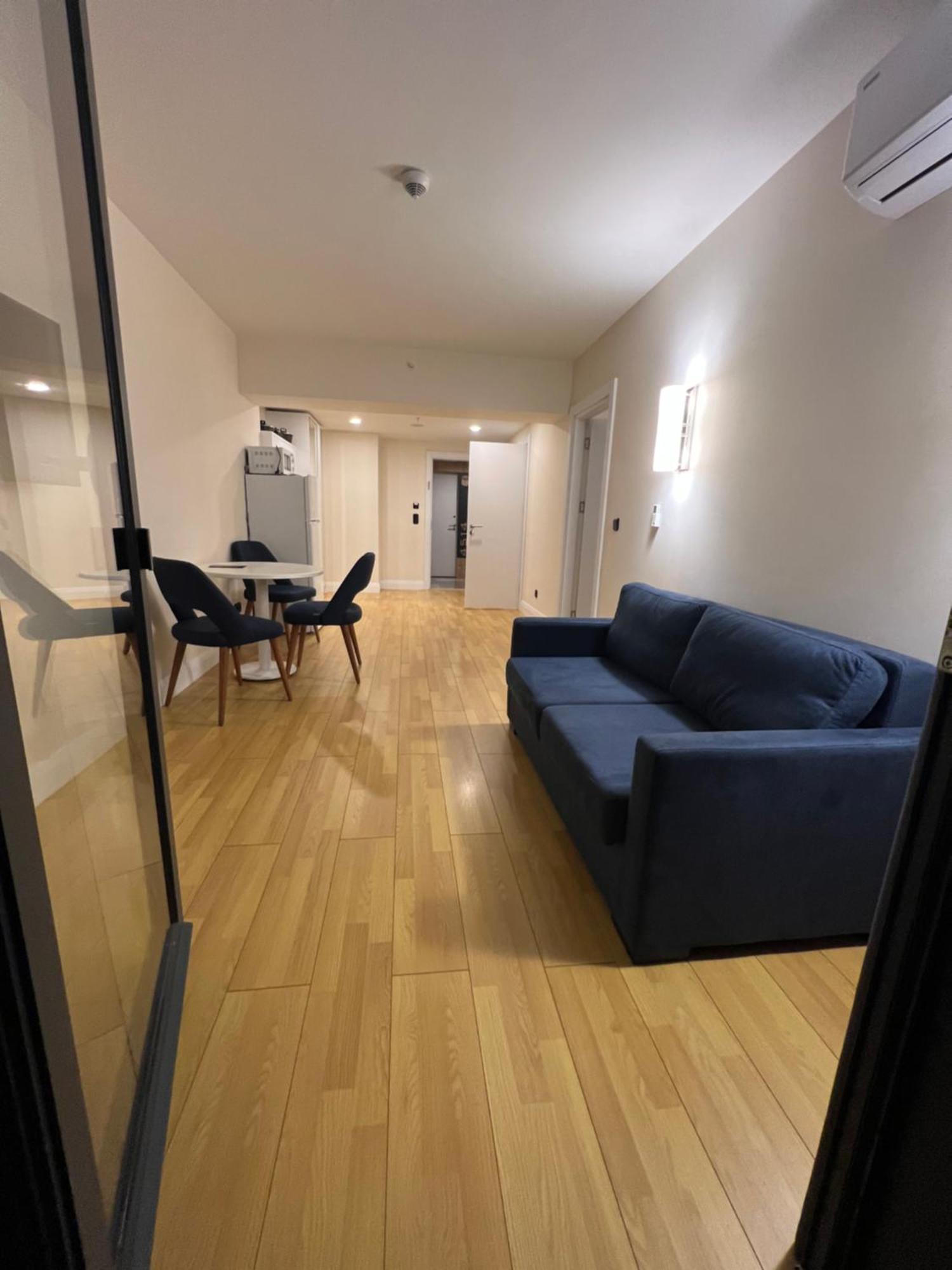 Apartamen In *